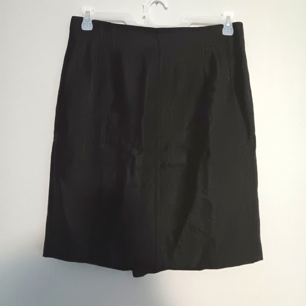 Ann Taylor women's black skirt size 12 new with tags